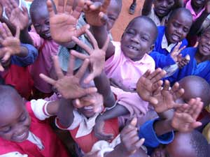 Bambini del Kenya in un centro missionario - KENYA - Links scelti da www.emigrati.org